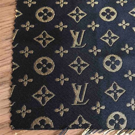 tela monogram louis vuitton materiale